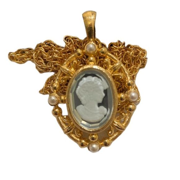 Vintage Gold Chain With Reverse Intaglio Cameo Pendant - Picture 1 of 15